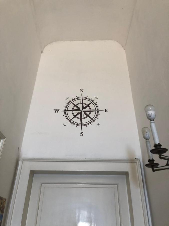 Hostel Beach House Giardini-Naxos Extérieur photo