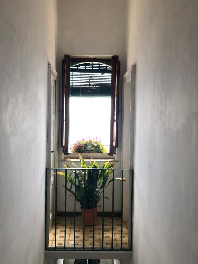 Hostel Beach House Giardini-Naxos Extérieur photo